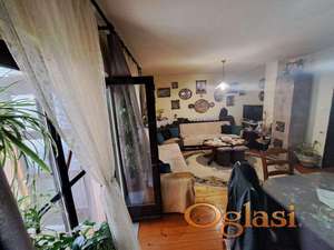 Odlicna kuca na Klisi