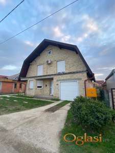 Izdajem kompletno nameštenu kuću na klisi 175m2