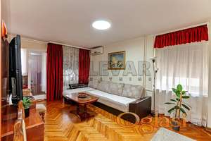 3.0, Centar, Marger, Saborna Crkva