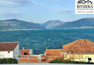 Na prodaju jednosoban stan sa pogledom na more Krasici Tivat