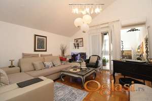 Herceg Novi – Topla2,dvosoban stan površine 50m2 u stambenoj zgradi kvalitetne gradnje.