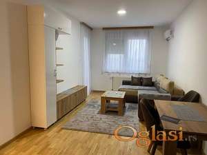 NOV, NEUSELJAVAN DVOSOBAN STAN 43M2 AVIJACIJA, NOVOGRADNJA, 400EU