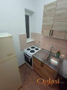 Odmah useljiv stan kod Futoske pijace