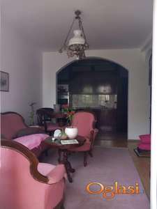 GRBAVICA-USELJIV DVOSOBAN STAN