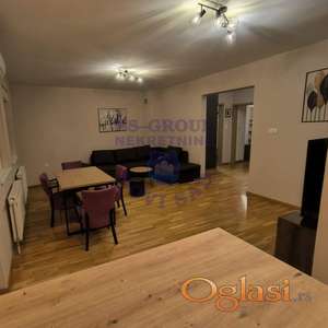 Izdaje se veoma lep i komforan trosobni stan na Salajci, novije gradnje, dvostruko orijentisan, sa vlastitim parkirnim mestom.