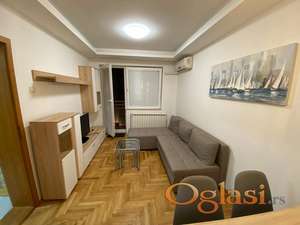 TOP LOKACIJA, ODMAH USELJIV