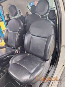 Fiat 500 kožni enterijer