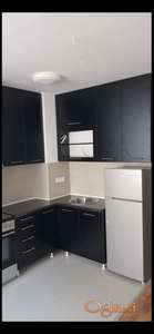 Jako lep stan namesten