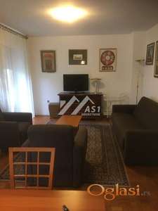 Izdajem fenomenalan trosoban sta na Limanu II !!! ID#6635