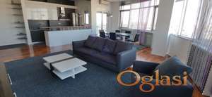 Četvorosoban 115m2 Bulevar Evrope