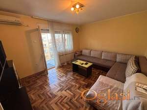 Železnička stanica ! Kompletno namešten ! Felegi Tivadara !