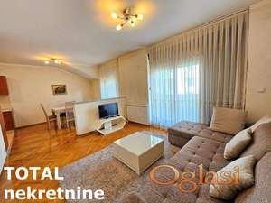 Stan,NOVI SAD,BULEVAR,kv: 78, € 800, ID: 9189805