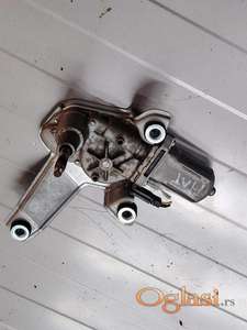 Fiat 500x motor zadnjeg brisaca