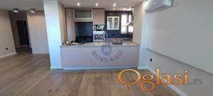 Luksuzan stan u pešačkoj zoni!