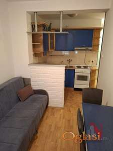 NOVA DETELINARA MANJI JEDNOIPOSOBAN STAN SA PARKINGOM 250E