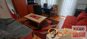 Dobra garsonjera u centru grada