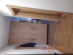 Namesten dvosoban stan u centru Zrenjanina