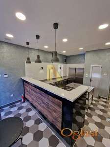 Prodaje se  opremljen poslovni prostor 26m2 - Novo Naselje