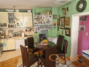 Trosoban stan povrsine 77m2