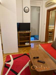 Ušuškan kutak od 35 kvadrata sa terasom