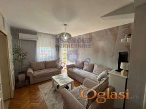 Četvorosoban, odličan stan na Bulevaru cara Lazara