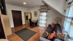 KOMFORAN DVOSOBAN DUPLEX , CARA DUŠANA