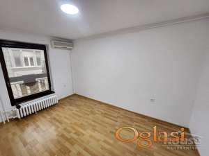 NOVI SAD - CENTAR - 24m2 - 230 evra