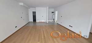 NOV 3.5 polunamešten stan