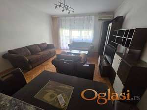 Novi Sad - Grbavica - Miše Dimitrijevića - dvosoban stan sa parking mestom - 350eura