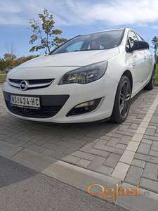 PRODAJEM OPEL ASTRU J SPORT TOURER