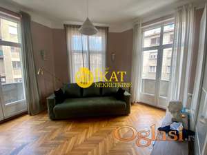 Svetogorska, Stari grad 130m2 vrlo prostran stan u centru grada ID#4725