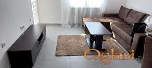 Izdajem stan u strogom centru Stare Pazove