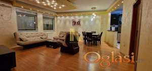 Izdavanje - Centar - 4.0 - garažno mesto