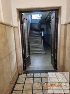 Trosoban stan 66 m² + 8m2 terasa, Obilićev venac