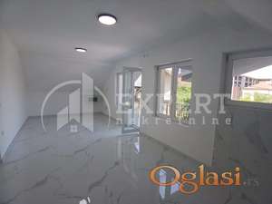 Izdaje se poslovni prostor u Cetinjskoj ulici, 150m2