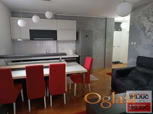 SALAJKA, 62m2, Trosoban, Namešten sa Garažom