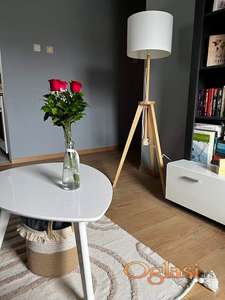 Odličan stan sa parking mestom na Podbari!