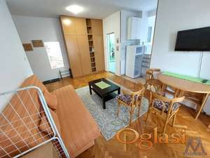 Stan NOVI SAD,BULEVAR,kv: 36, € 105000, ID: 1019392