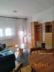 IZDAJE SE TROSOBAN STAN SAJAM ID#6186