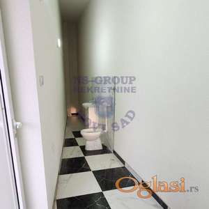 Lokal na Petrovaradinu površine 8m²