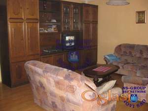 Plac 500 m2. Prodaje se velika, spratna, odlična kuća na Somborskoj rampi.