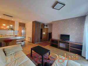 Vračar, Krunska, Madera, 42m2+18m2 terasa, namešten, odmah useljiv! ID#45930