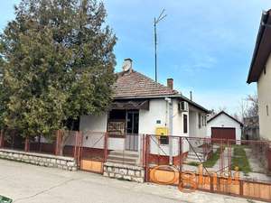 KUĆA - VRBAS - VRBAS - 106m2 - 70000 evra