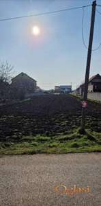 Prodajem plac u Novim Banovcima