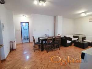 Petosoban stan u kući 170m2, cena sa uračunatim komunalijama - put za Veternik