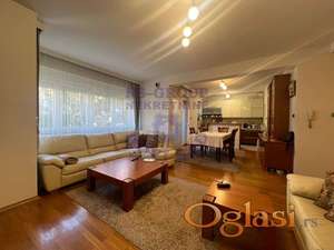 Četvorosoban, nov, stan na Sajmu.