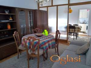 Trosoban stan kod Gradske bolnice ID#6840