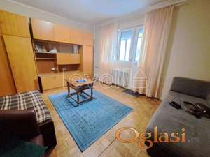 NOVI SAD - ŽELEZNIČKA STANICA - 40.00 m2