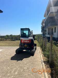 IZDAJEM MINI BAGER 3,5 NOVI SAD I OKOLINA