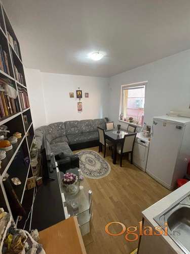 ~POVOLJNO~Prelep jednoiposoban stan,NOVI SAD, VETERNIK